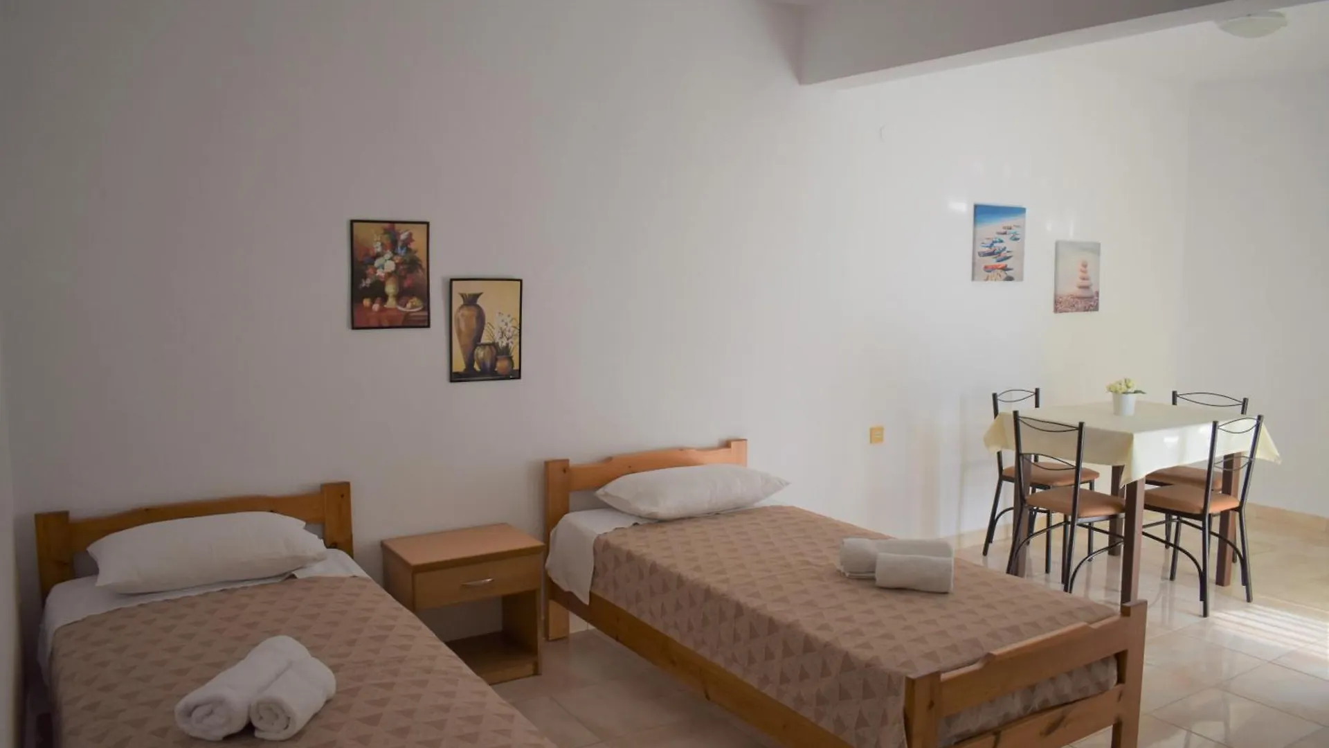 Apartament Villa Hermione Agia Paraskevi  Grecia