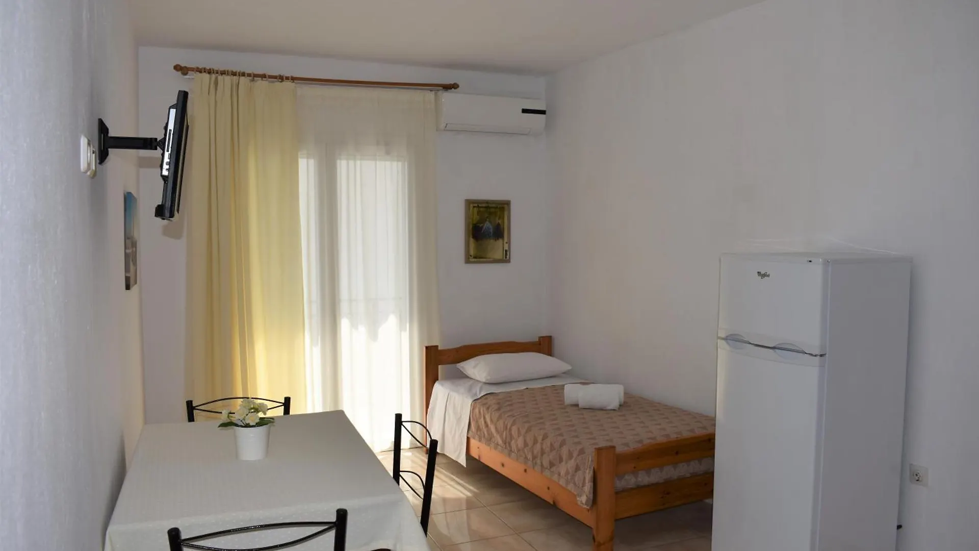 Villa Hermione Agia Paraskevi  Grecia